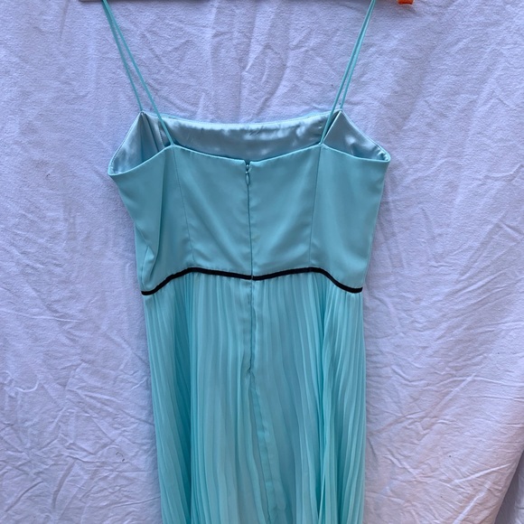 Tiffany blue pleated skirt ABS dress - Picture 5 of 6